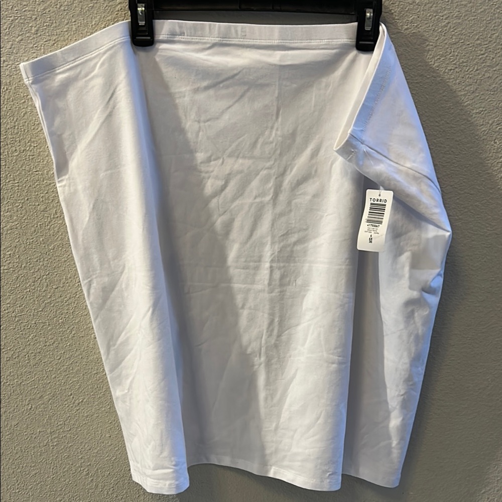 Torrid White Asymmetrical Midi Pencil Skirt 6x